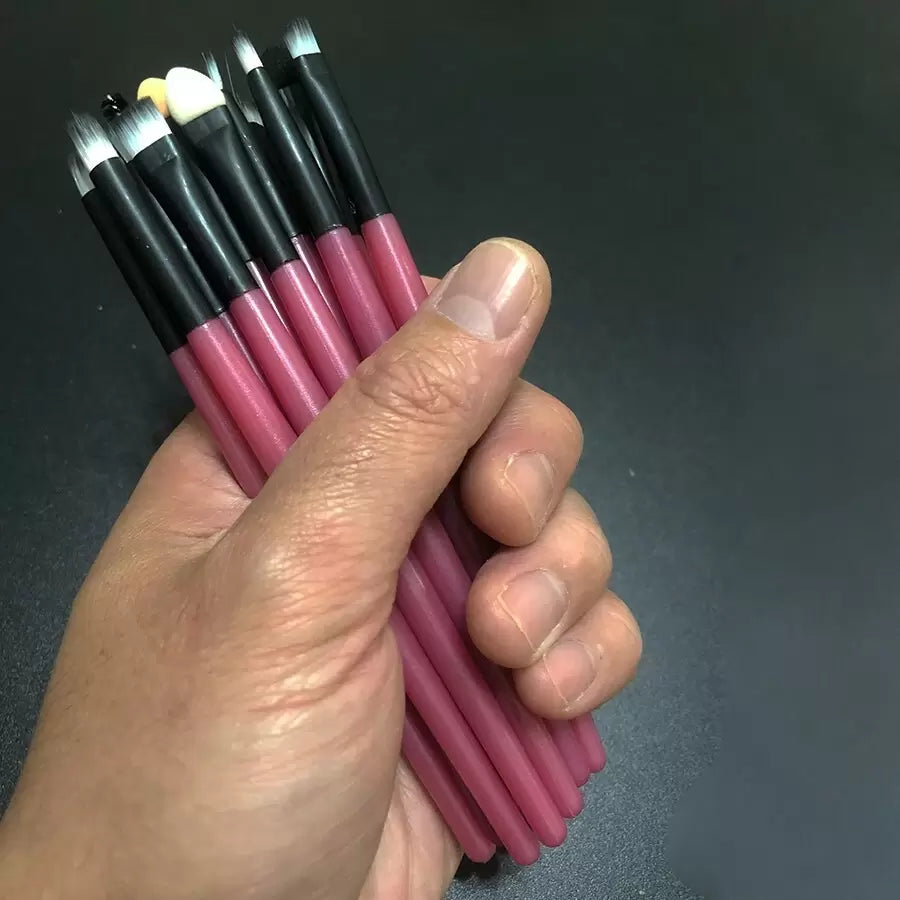 مجموعة فرش مكياج احترافية (20 قطعة)