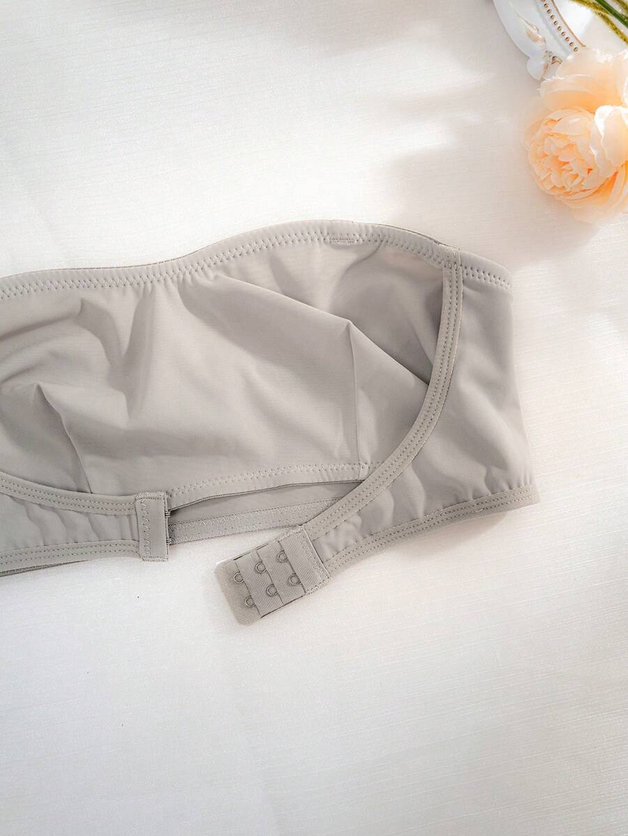 Solid Color Strapless Seamless Comfortable Front Buckle Bra Top