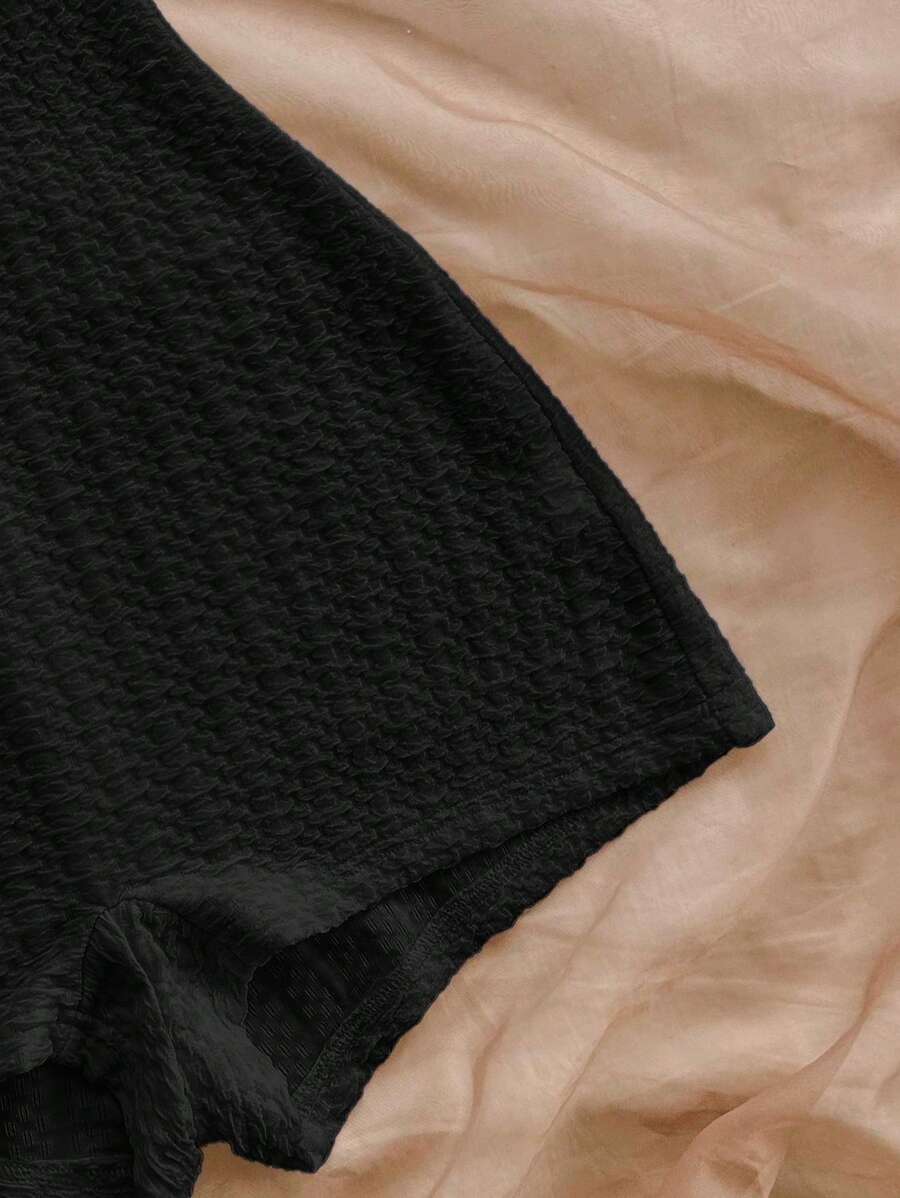 جمبسوت نسائي من Soleia – بلون ساده