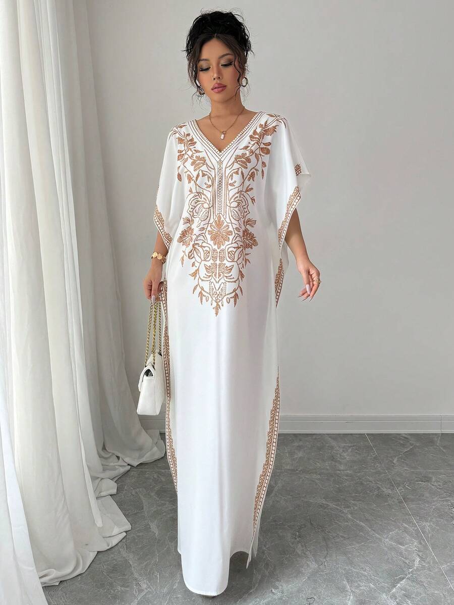 فستان نسائي أبيض بطبعة زهرية من Rafferiza – تصميم أنيق كاجوال بأكمام باتوين وحافة فضفاضة مع فتحة جانبية لفصلي الربيع والصيف