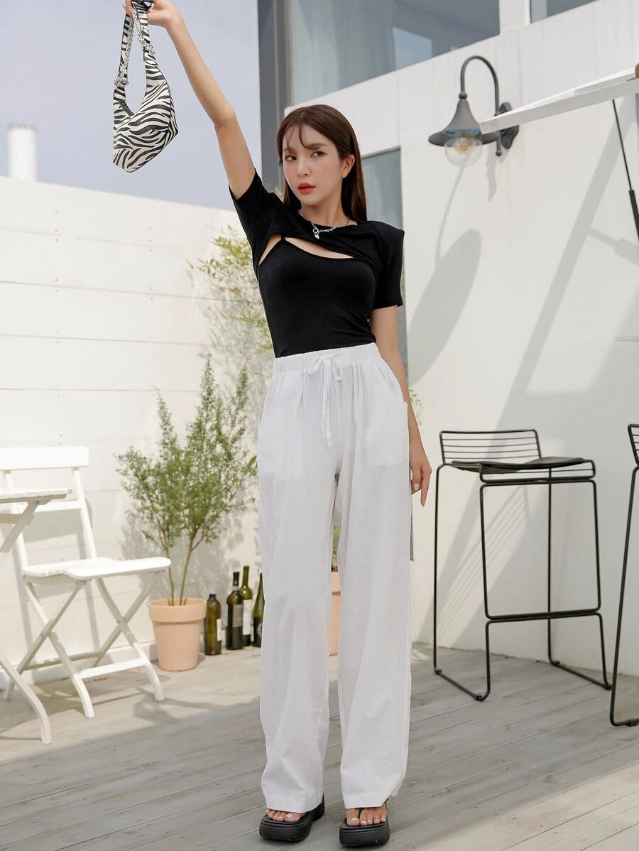 بنطلون واسع الخصر برباط