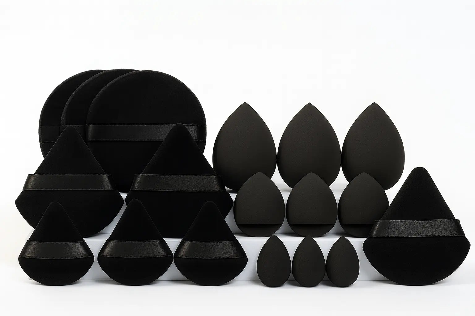 مجموعة إسفنجات مكياج من 18 قطعة