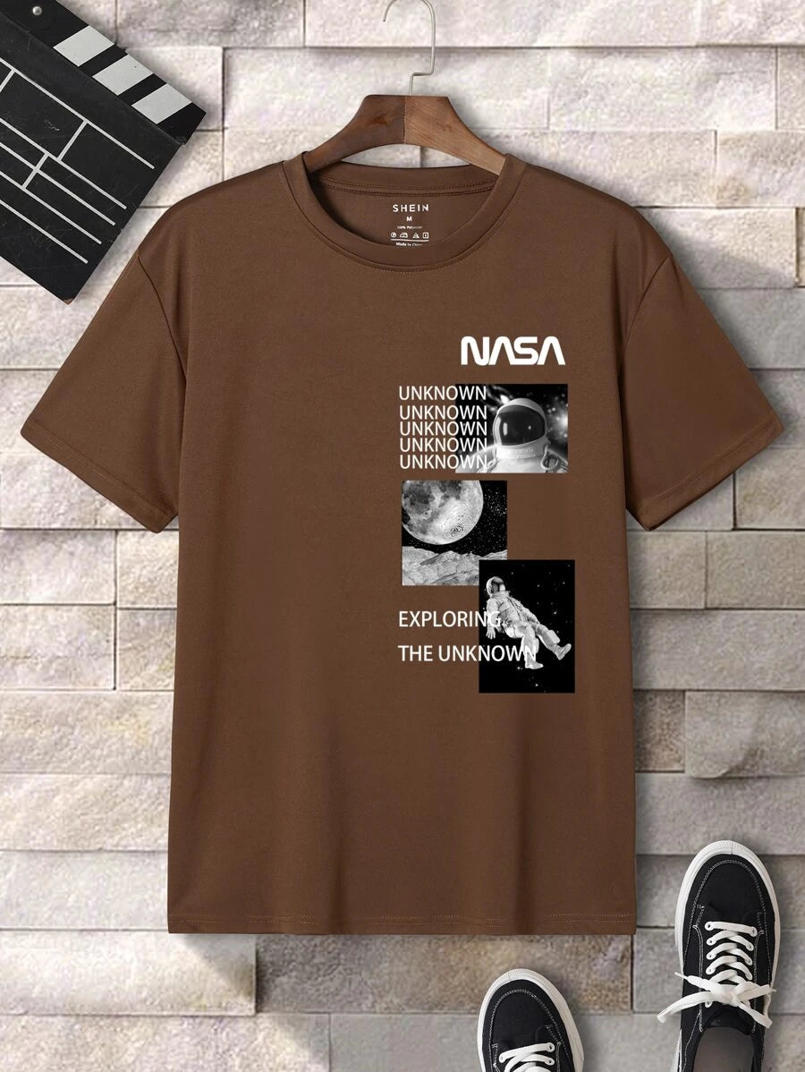 تيشيرت رجالي برسومات رائد فضاء