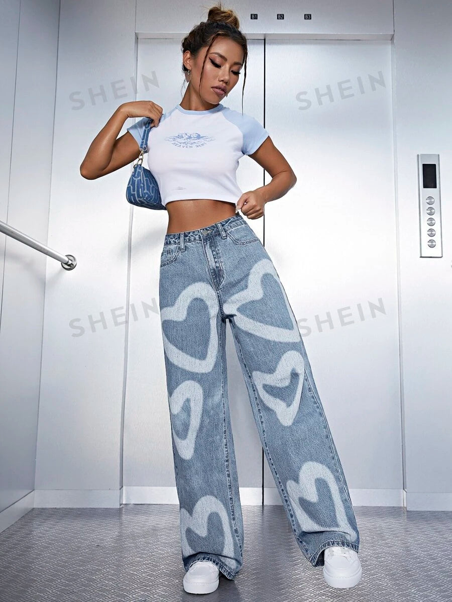 بنطلون جينز وايد ليج بطبعة قلب وخصر مرتفع من ايزي وير - شي إن