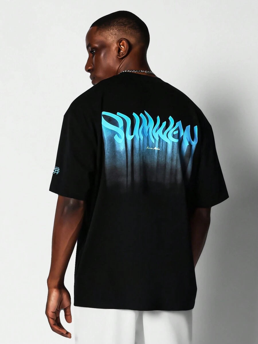 تيشيرت رجالي بطبعة جرافيتي من سومون