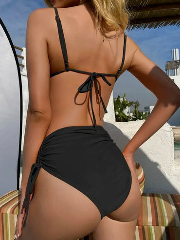 طقم بيكيني بخصر مرتفع ورباط سحب من Shein