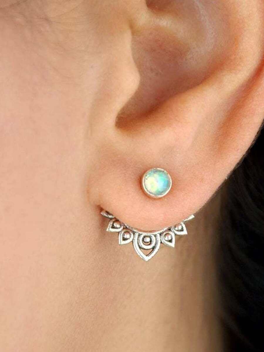 أقراط بسيطه  — لإضفاء لمسة أنيقة على الأقراط الصغيرة