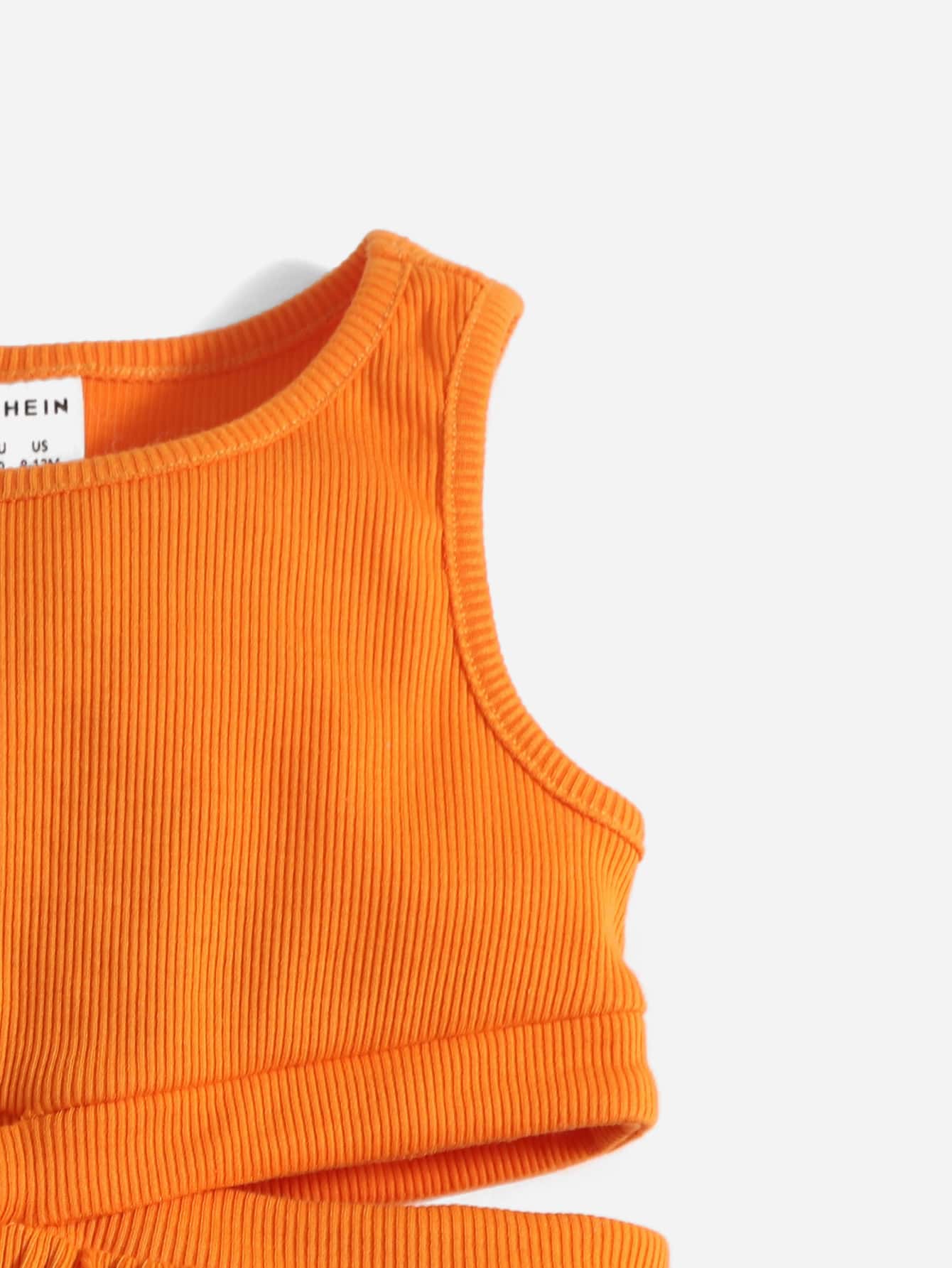 فستان بيبي بناتي من شي إن – تصميم مضلّع بقصة مفتوحة أنيقة