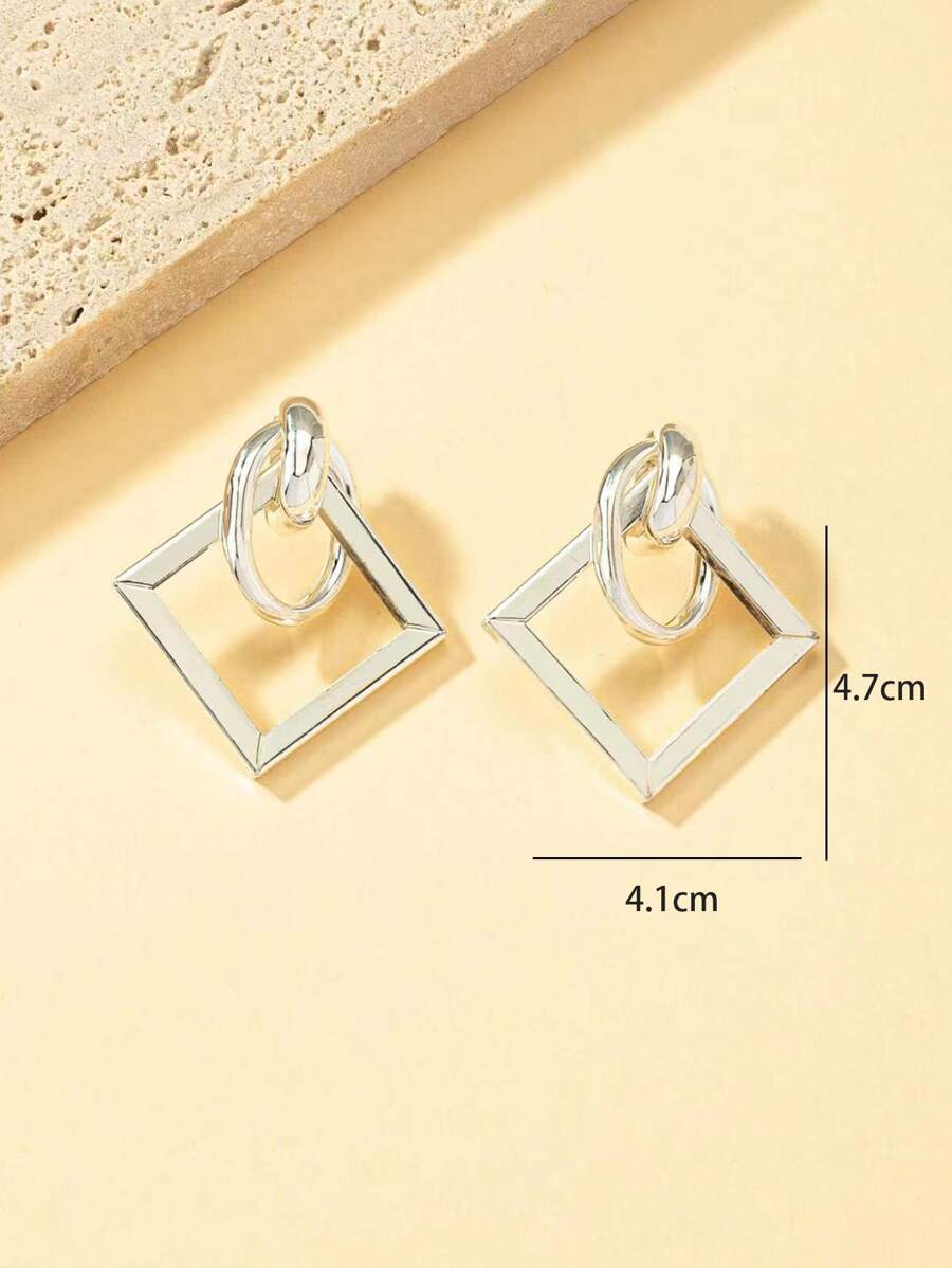 Geometric Decor Earrings