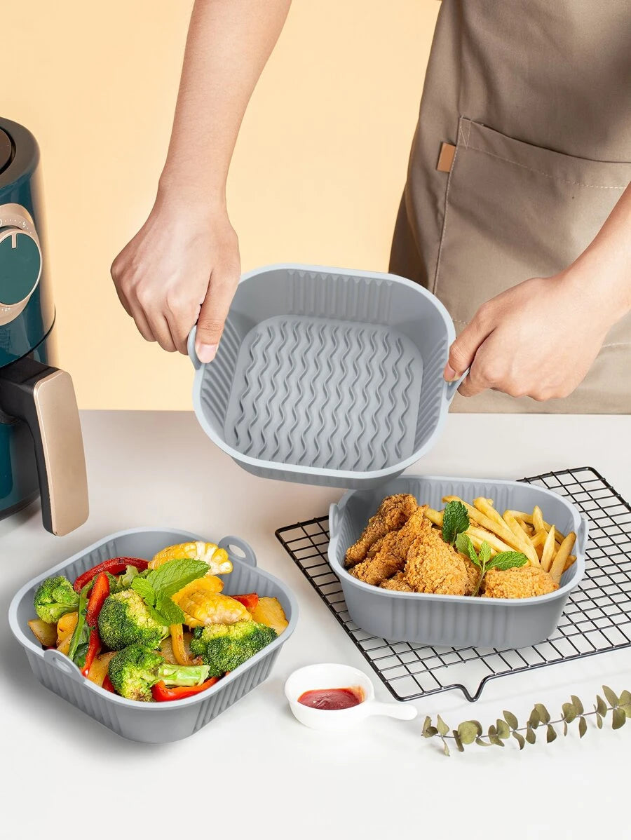 بطانة وعاء مقلاة هوائية من السيليكون من SHEIN Basic Living