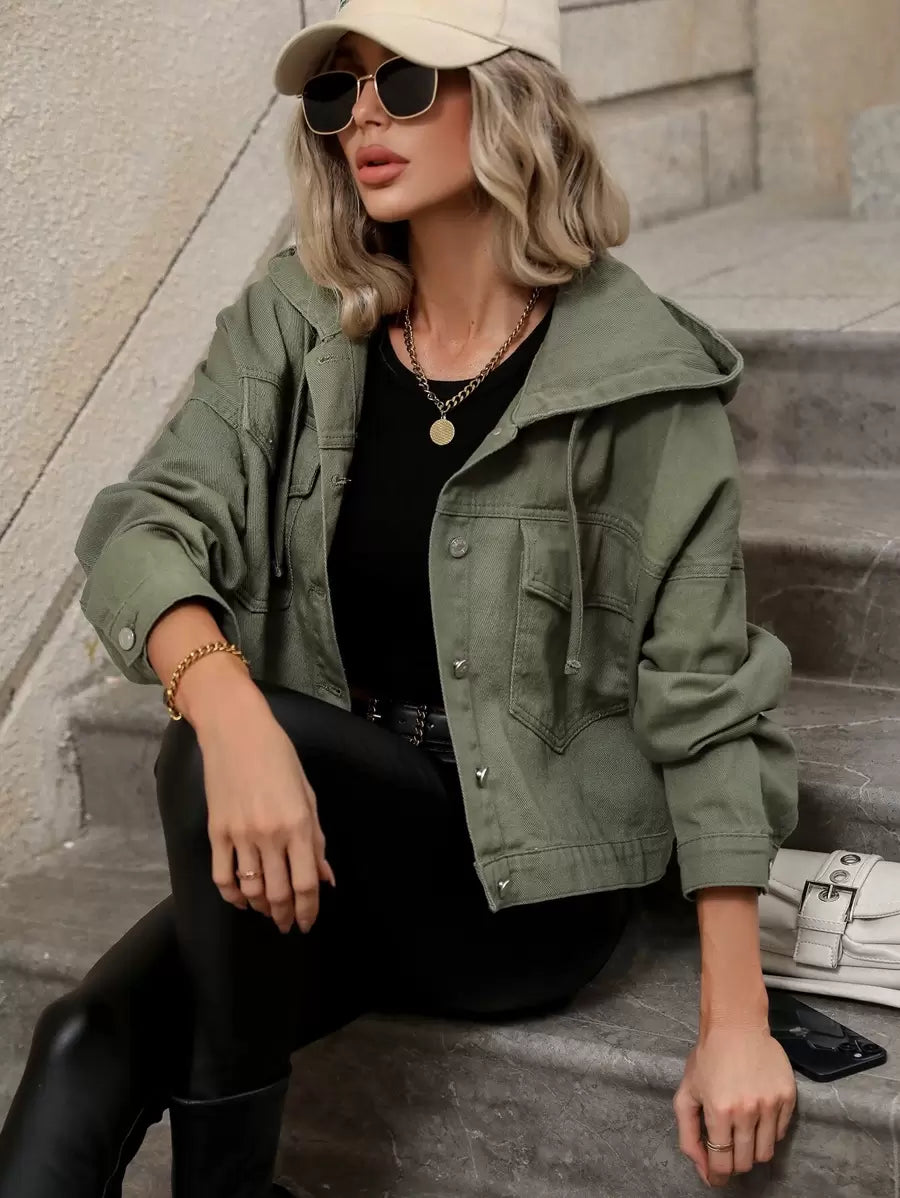 جاكيت جينز شتوي من SHEIN Frenchy بغطاء للرأس وجيب منسدلة وكتف منسدل ورباط