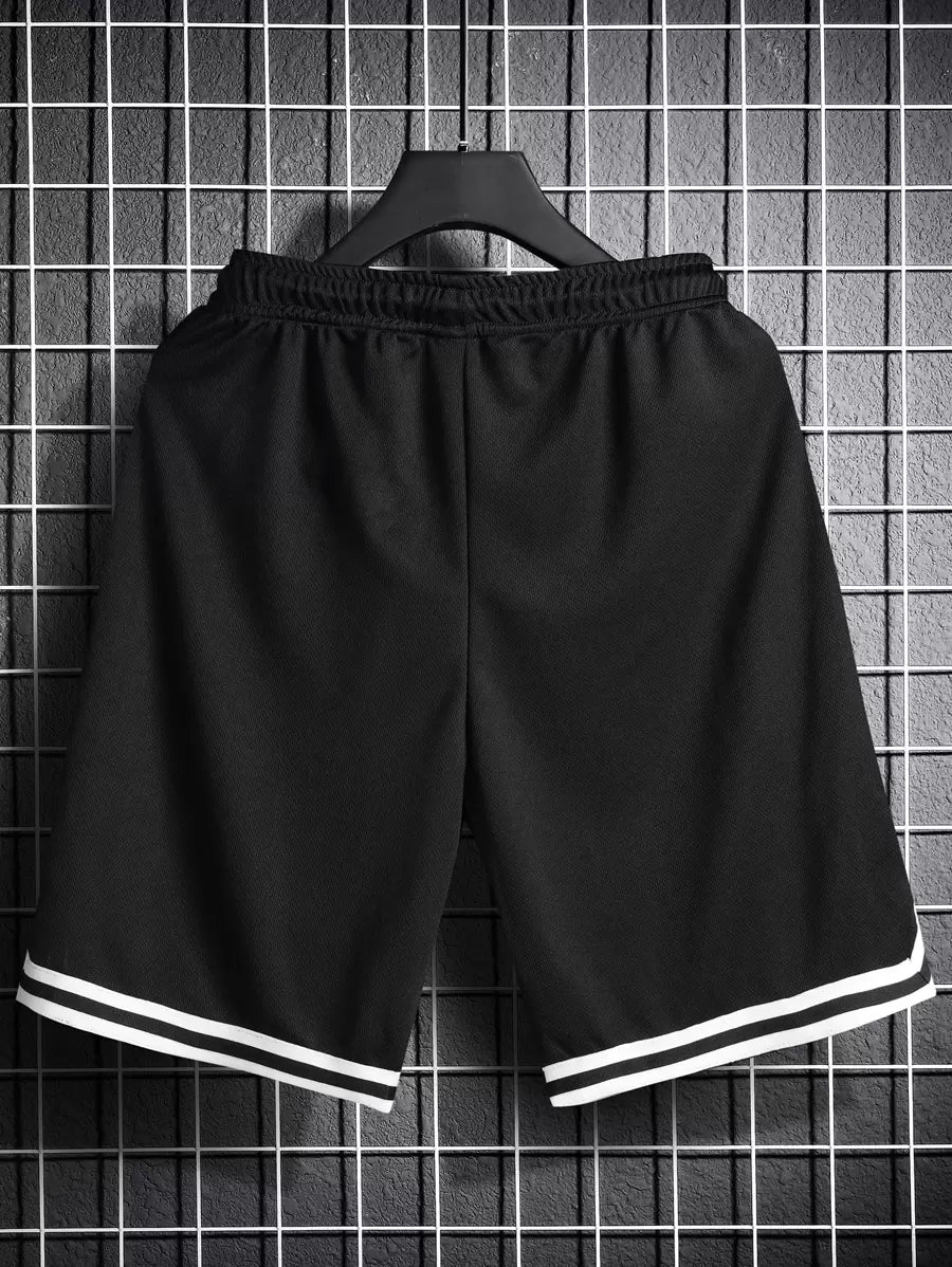 بشورت أسود كاجوال بتصميم INS من مانفينتي Shein