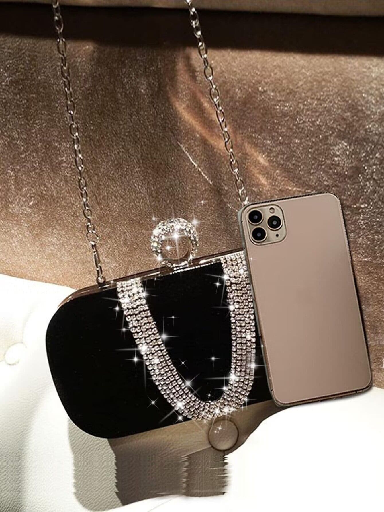 حقيبة كلاتش نسائية صغيرة أنيقة مزينة بأحجار الراين مع مقبض حلقي وحزام كتف قابل للفصل