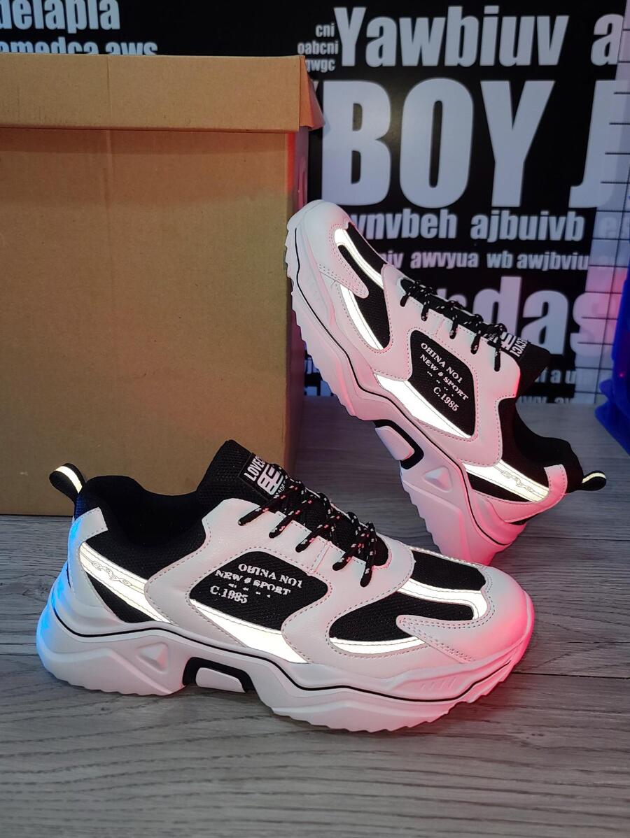 حذاء رياضي رجالي جديد لصيف 2026 ، تنفس ، سميك ، عاكس ، أزياء كاجوال ، رياضي