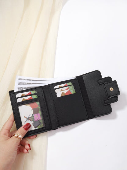 محفظة نسائية جلد بإبزيم مزودة بفتحات للبطاقات