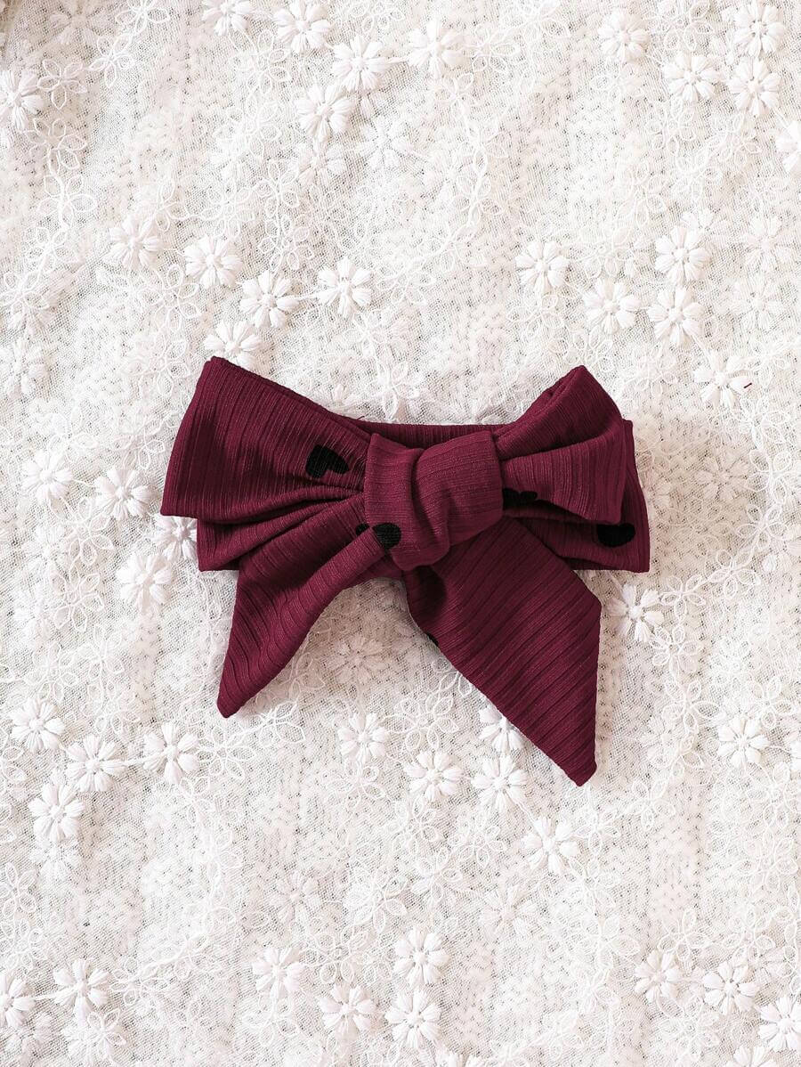 فستان شي إن بيبي جيرل بطبعة قلب مع فيونكة وكتف كامي وربطة رأس