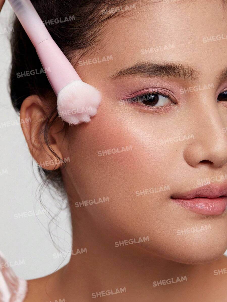 فرشاة أحمر الخدود السائلة من SHEGLAM Color Bloomفرشاة مكياج ناعمة احترافية
