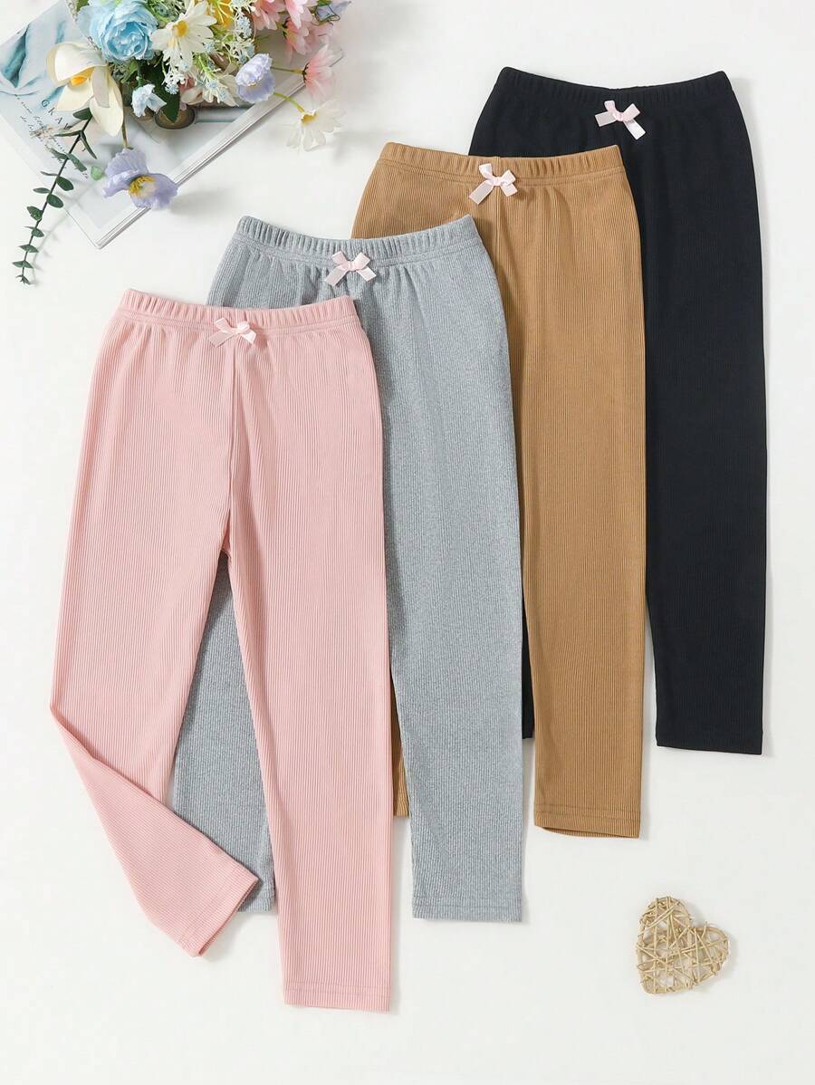 مجموعة من 4 قطع من السراويل الضيقة الملونة الكاجوال للفتيات الصغيرات مع تفاصيل فيونكة لطيفة