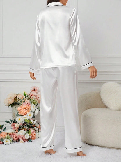 طقم بيجامة من الستان بقصّة متباينة، طقم أبيض، ملابس خريفيةShein