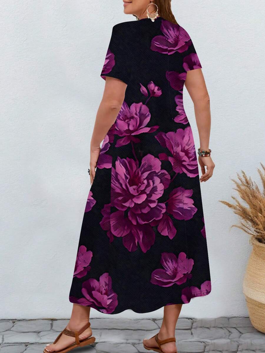 فستان نسائي طويل بطباعة كاملة وفتحة رقبة على شكل حرف V، مقاس كبير، من Shein