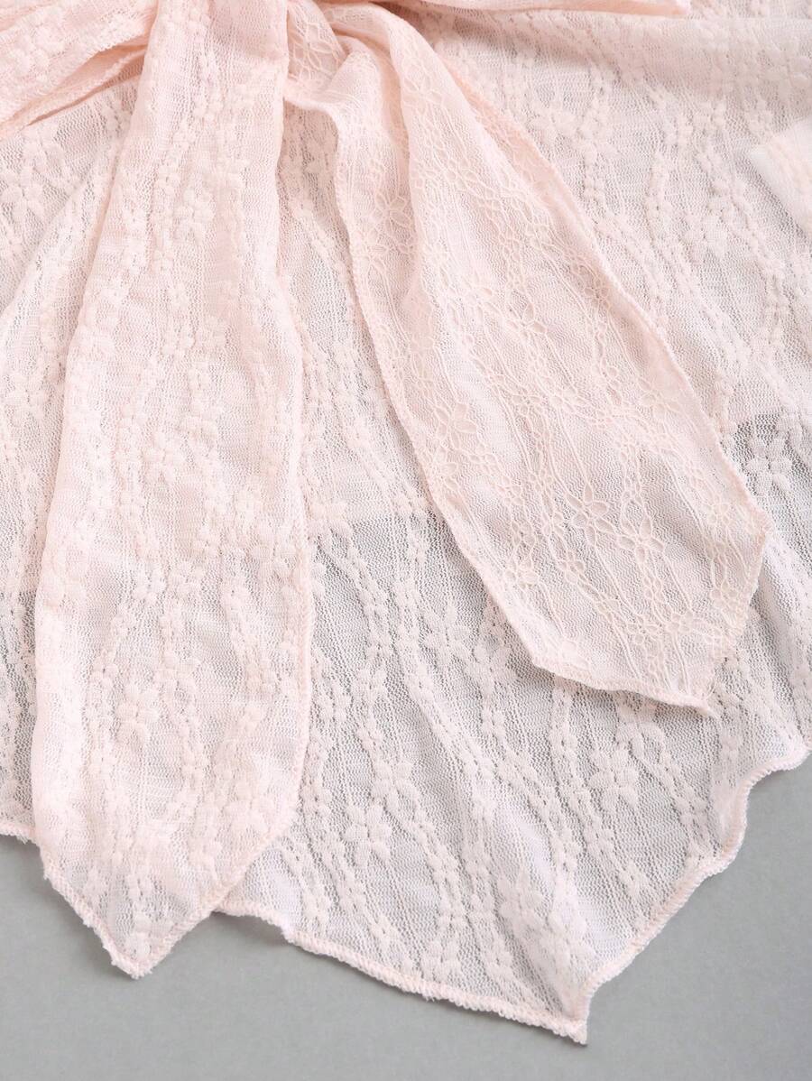 توب نسائي قصير صيفي بلون سادة من Sweetra – تصميم Halter Neck مع ربطة أمامية