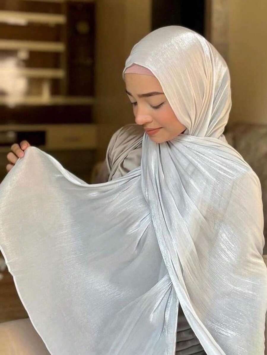 وشاح نسائي شيفون لامع بلون موحد – shein