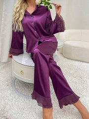 بيجامة نسائي مزين بالدانتيل (قطعتين) 