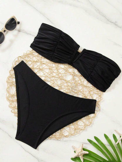 طقم بيكيني نسائي من Swim Basics – لون موحّد، بنمط مزيّن بدون حمالات