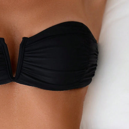 طقم بيكيني نسائي من Swim Basics – لون موحّد، بنمط مزيّن بدون حمالات