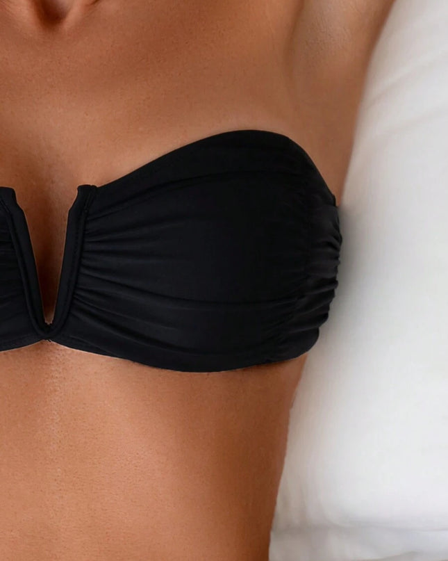 طقم بيكيني نسائي من Swim Basics – لون موحّد، بنمط مزيّن بدون حمالات