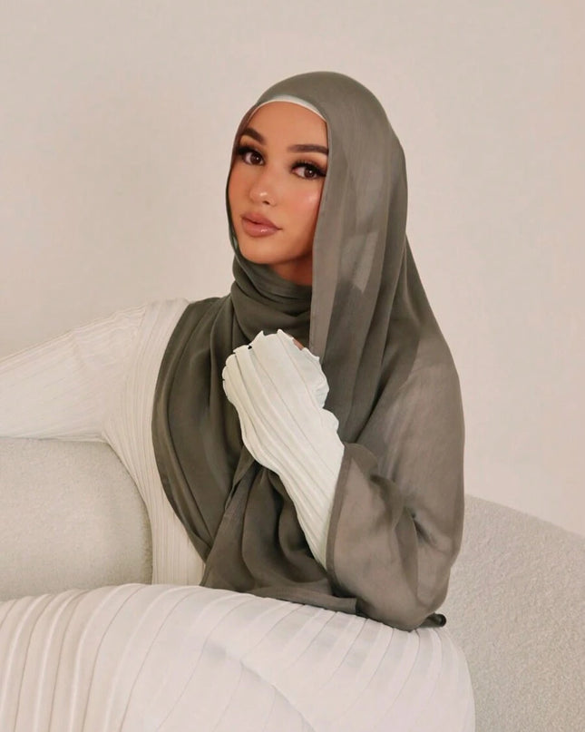 طرحة سادة طويلة ناعمة قابلة للتهوية (قطعة واحدة)