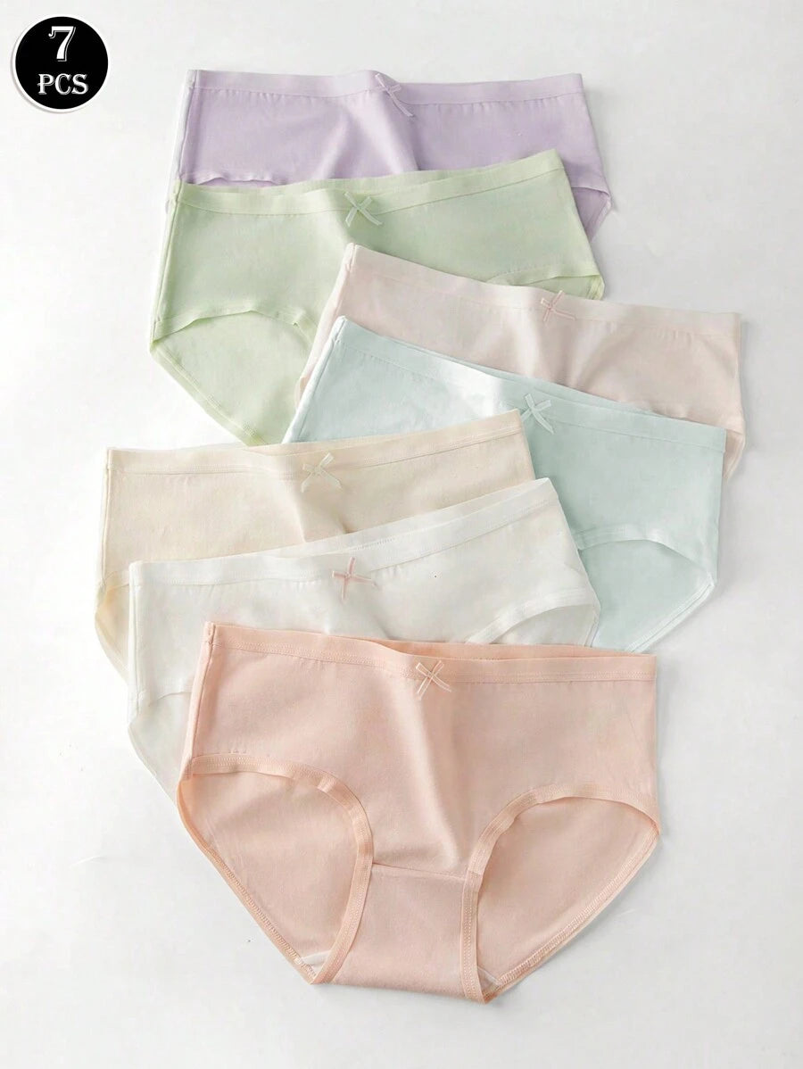 طقم 7 قطع من سروال داخلي مثلثي بلون سادة مع فيونكة – مريح وأساسي