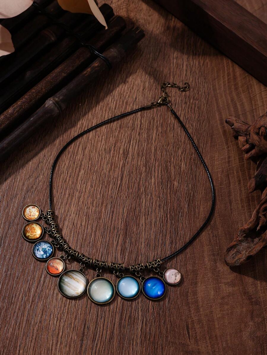 قلادة نظام شمسي بتصميم فريد – 9 كواكب على خيط أسود