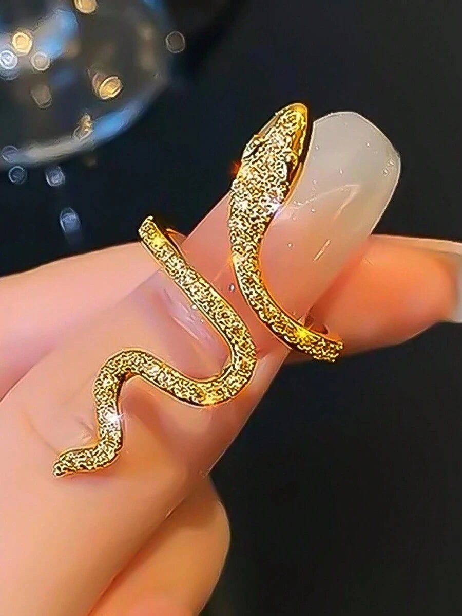 خاتم ثعبان قوطي لامع مرصع بالزركونيا قابل للتعديلShein