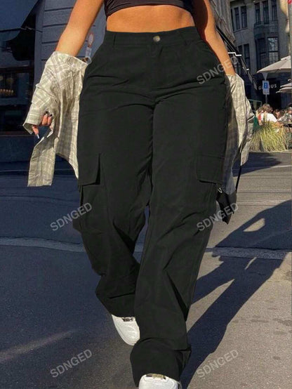 بنطلون كارجو كاجوال بلون اسود للنساء من Shein