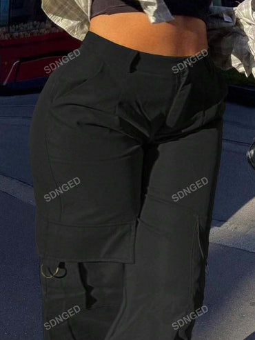 بنطلون كارجو كاجوال بلون اسود للنساء من Shein