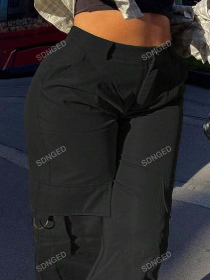 بنطلون كارجو كاجوال بلون اسود للنساء من Shein