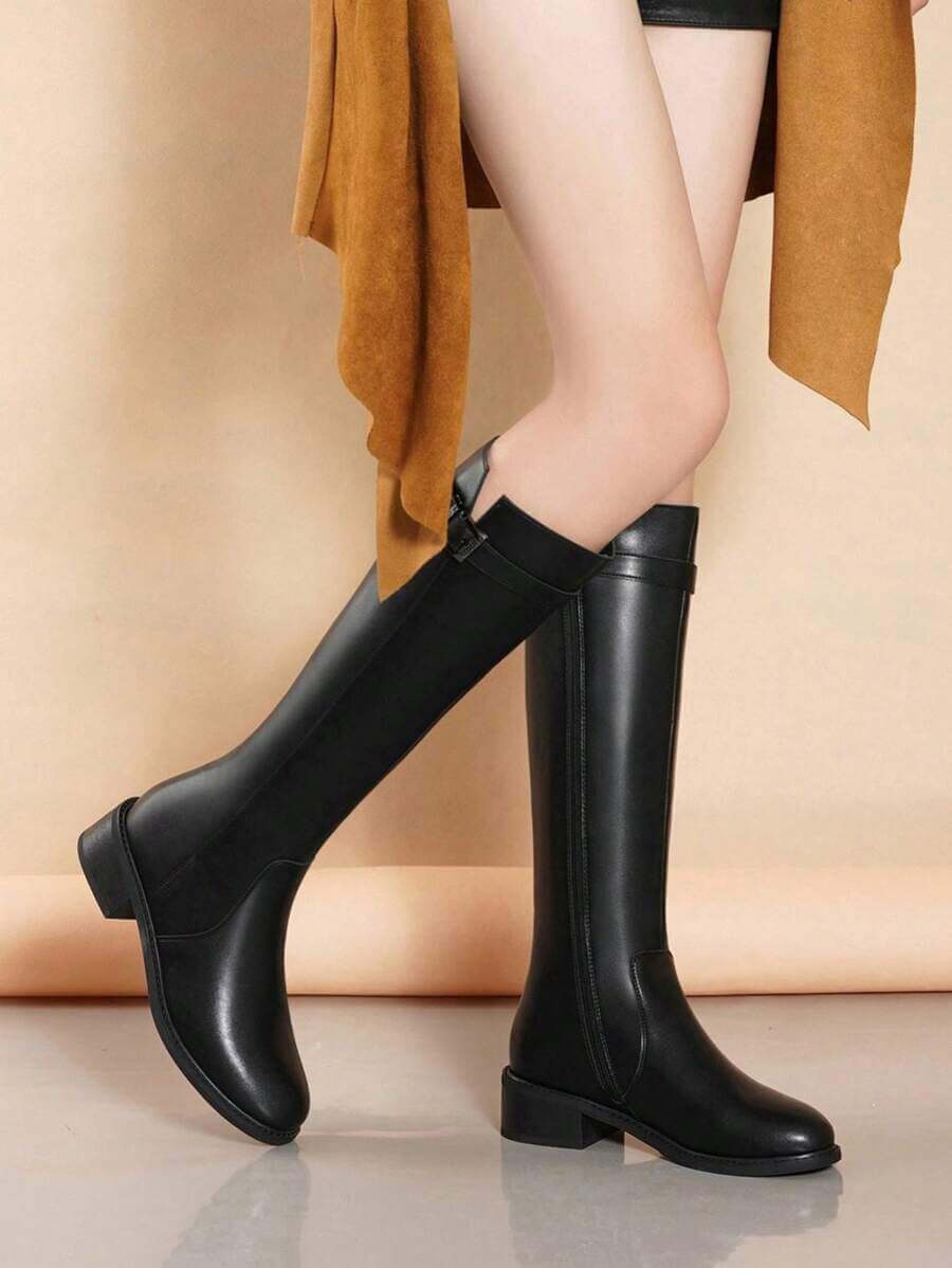 حذاء نسائي شتوي جديد من الجلد يصل إلى منتصف الساق، بسحاب جانبي،