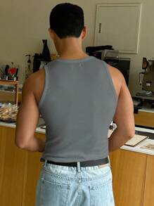 تانك توب رجالي برقبة دائرية بلون سادة من ديزي