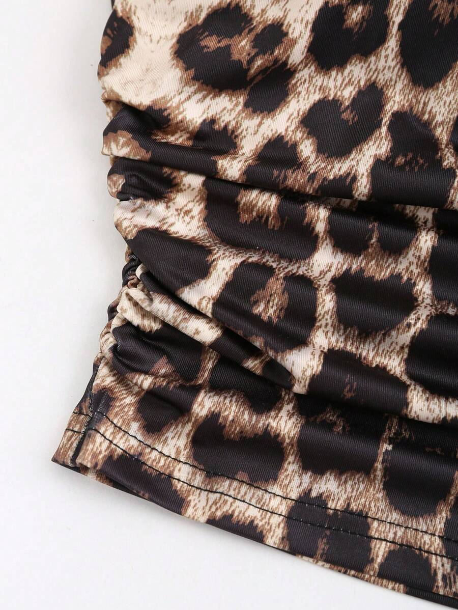 FavEase قطعة واحدة من قميص بدون أكمام كاجوال بنقشة جلد الفهد مناسب للصيف، مع حمالة صدر مدمجة