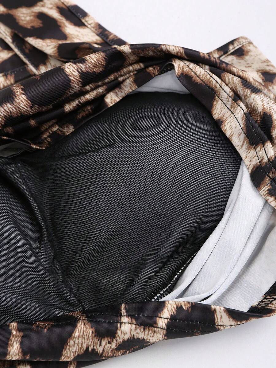 FavEase قطعة واحدة من قميص بدون أكمام كاجوال بنقشة جلد الفهد مناسب للصيف، مع حمالة صدر مدمجة