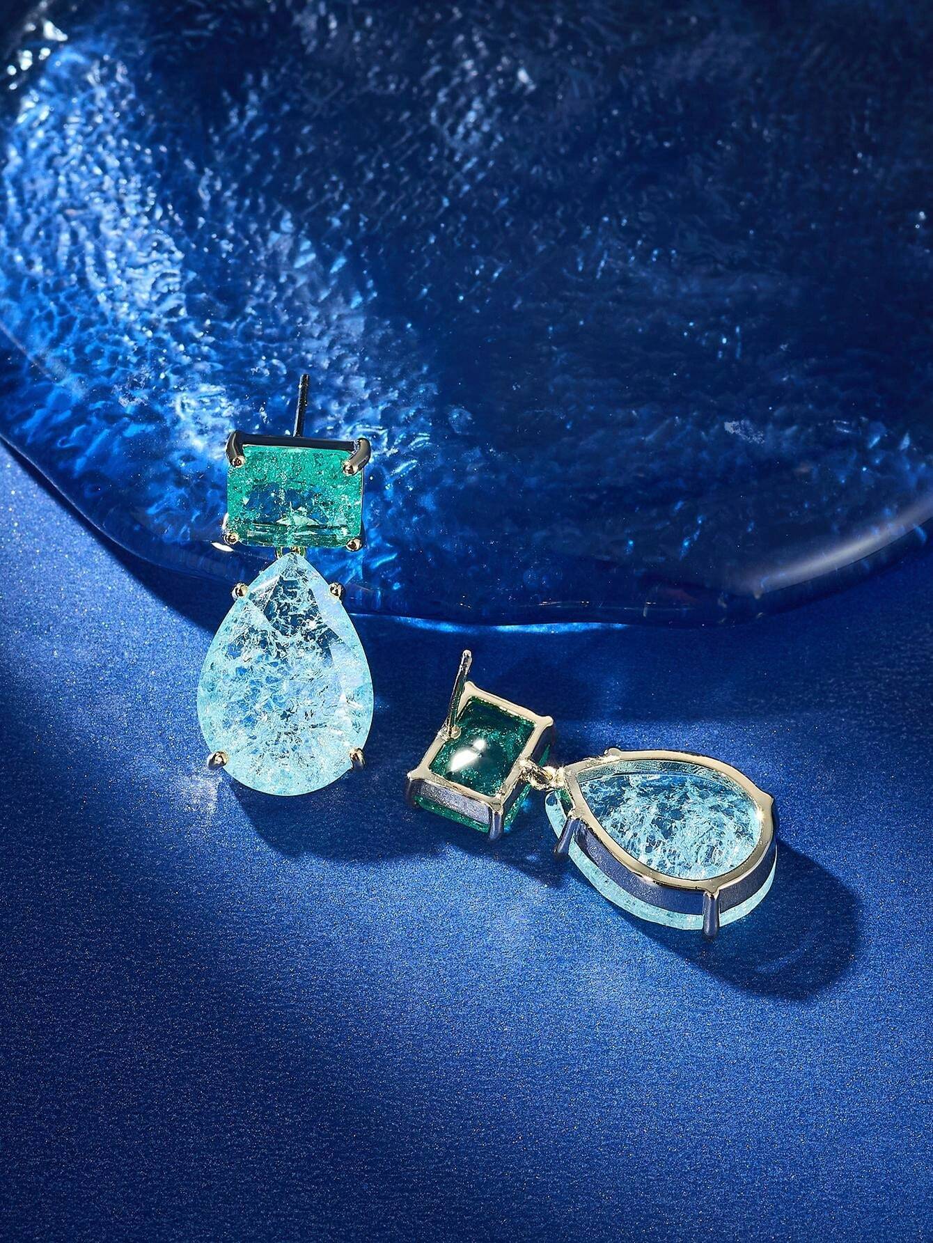 أقراط متدلية قطرة ماء من زركون مكعّب