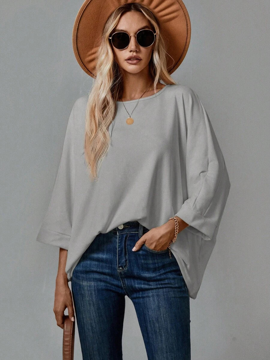 تي شيرت أساسي بأكمام طويلة ورقبة دائرية بلون سادة للنساء من إيمري Shein