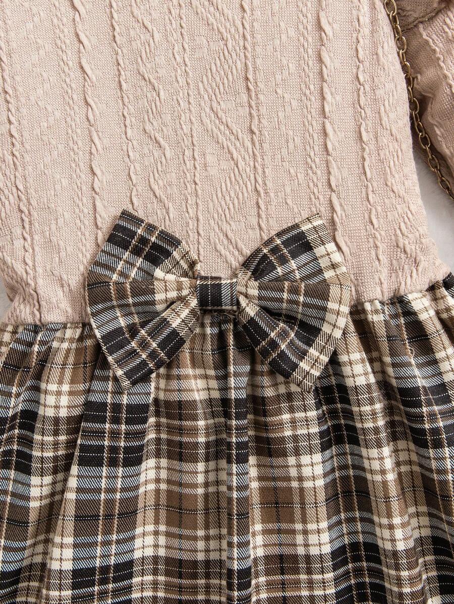 فستان كارو للبنات بدون قبعة – إطلالة بريطانية أنيقة لفصل الخريف والشتاء