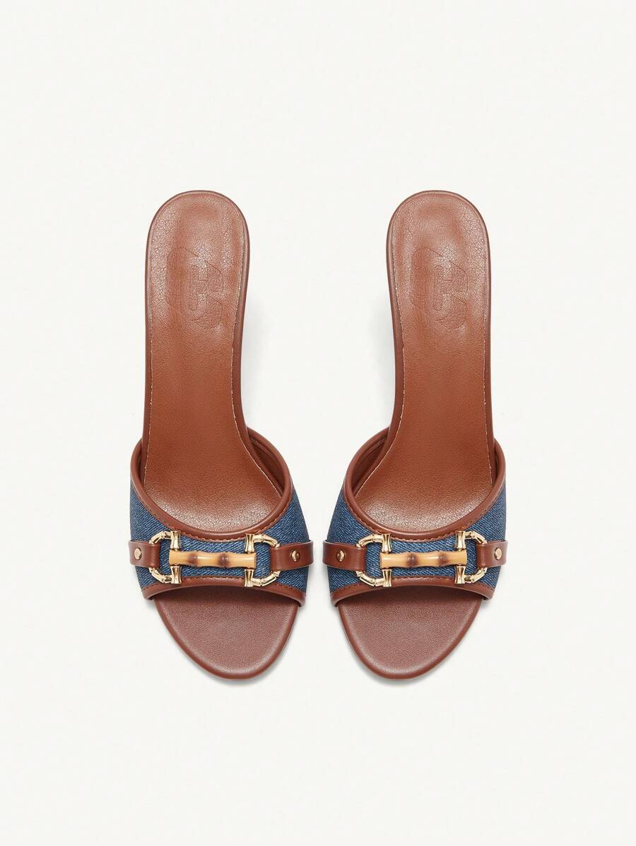 صندل نسائي بكعب عالٍ بسيط غير رسمي من CUCCOO BIZCHIC بلون سادة وديكور معدني