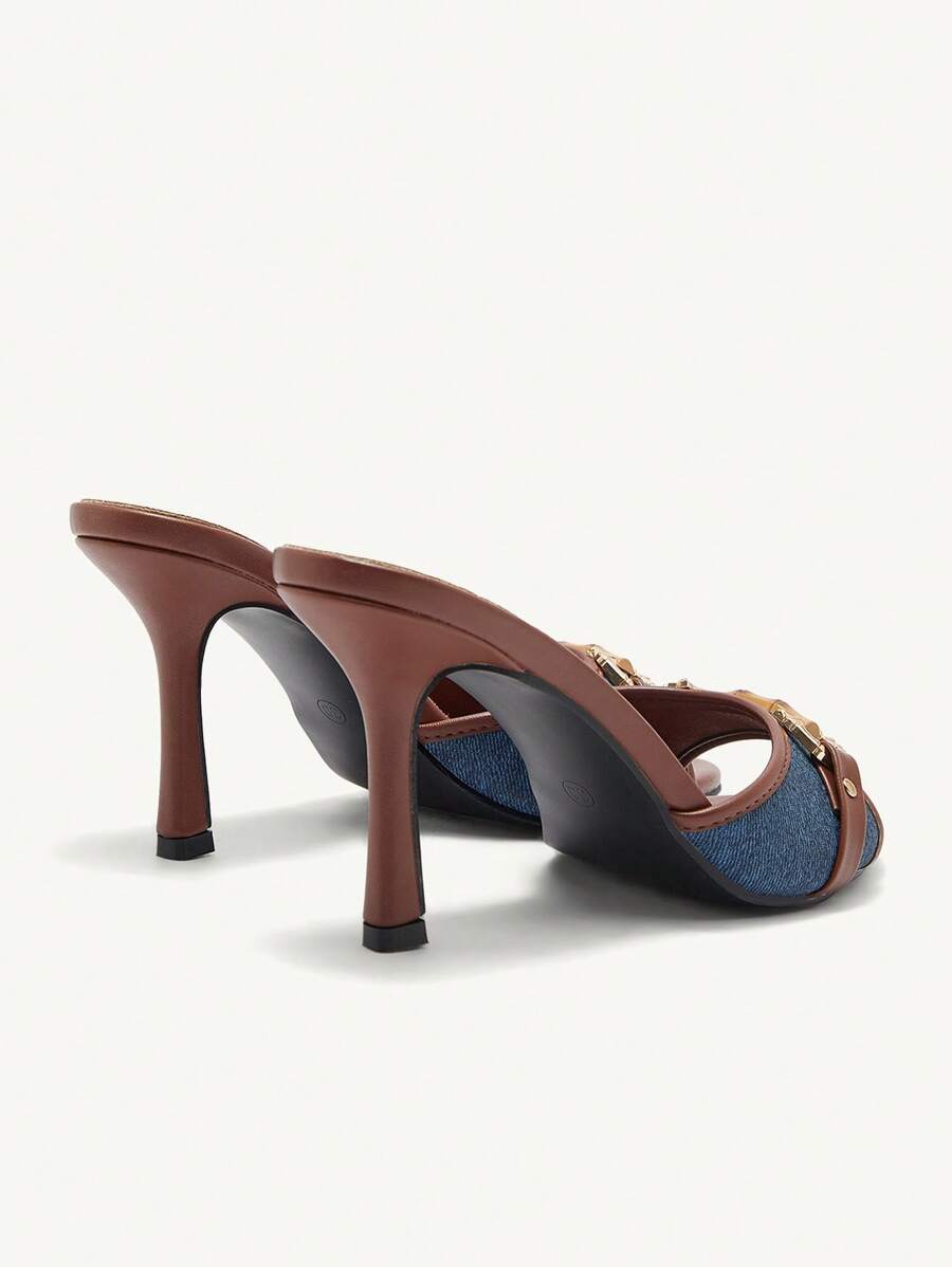 صندل نسائي بكعب عالٍ بسيط غير رسمي من CUCCOO BIZCHIC بلون سادة وديكور معدني