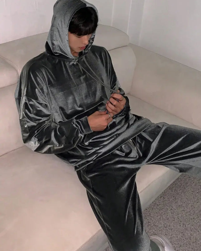 طقم رجالى سويتشيرت وبنطلون من dazy