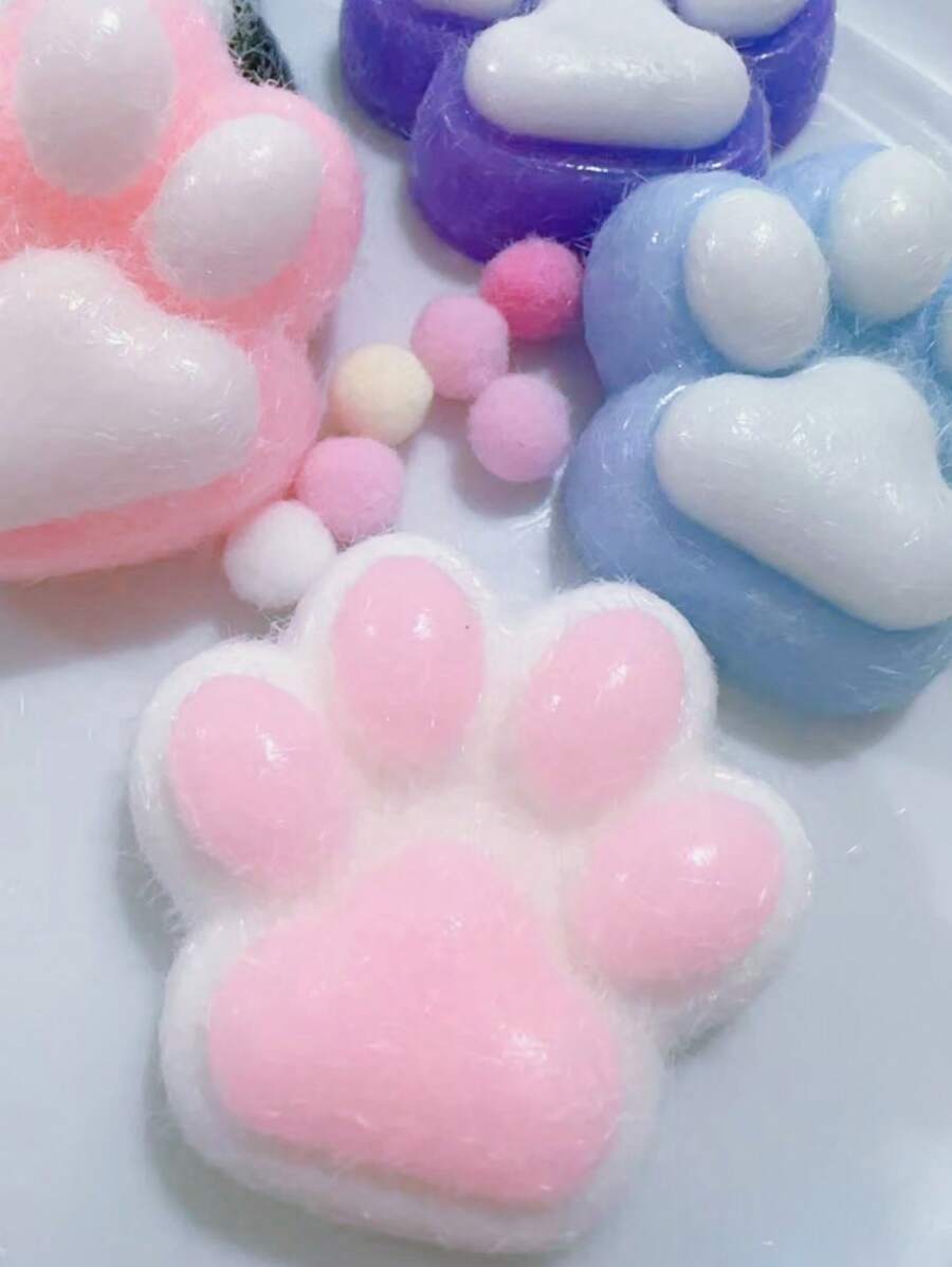 لعبة ضغط ناعمة على شكل مخلب قطة – Cat’s Paw لتخفيف التوتر (1 قطع)