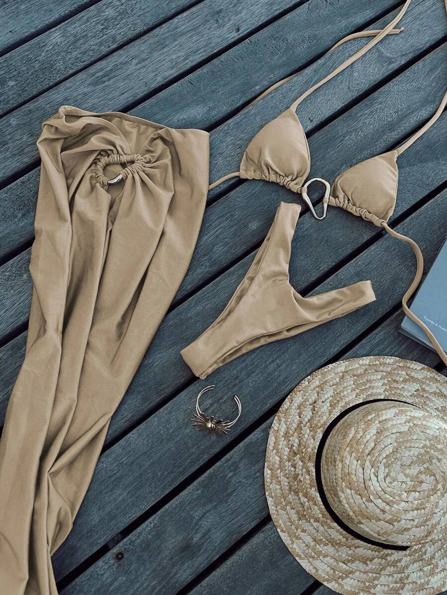 طقم مايوه نسائي 3 قطع بلون سادة – تصميم أوروبي  عصري لإطلالة صيفية جذابة