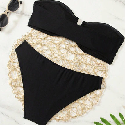 طقم بيكيني نسائي من Swim Basics – لون موحّد، بنمط مزيّن بدون حمالات